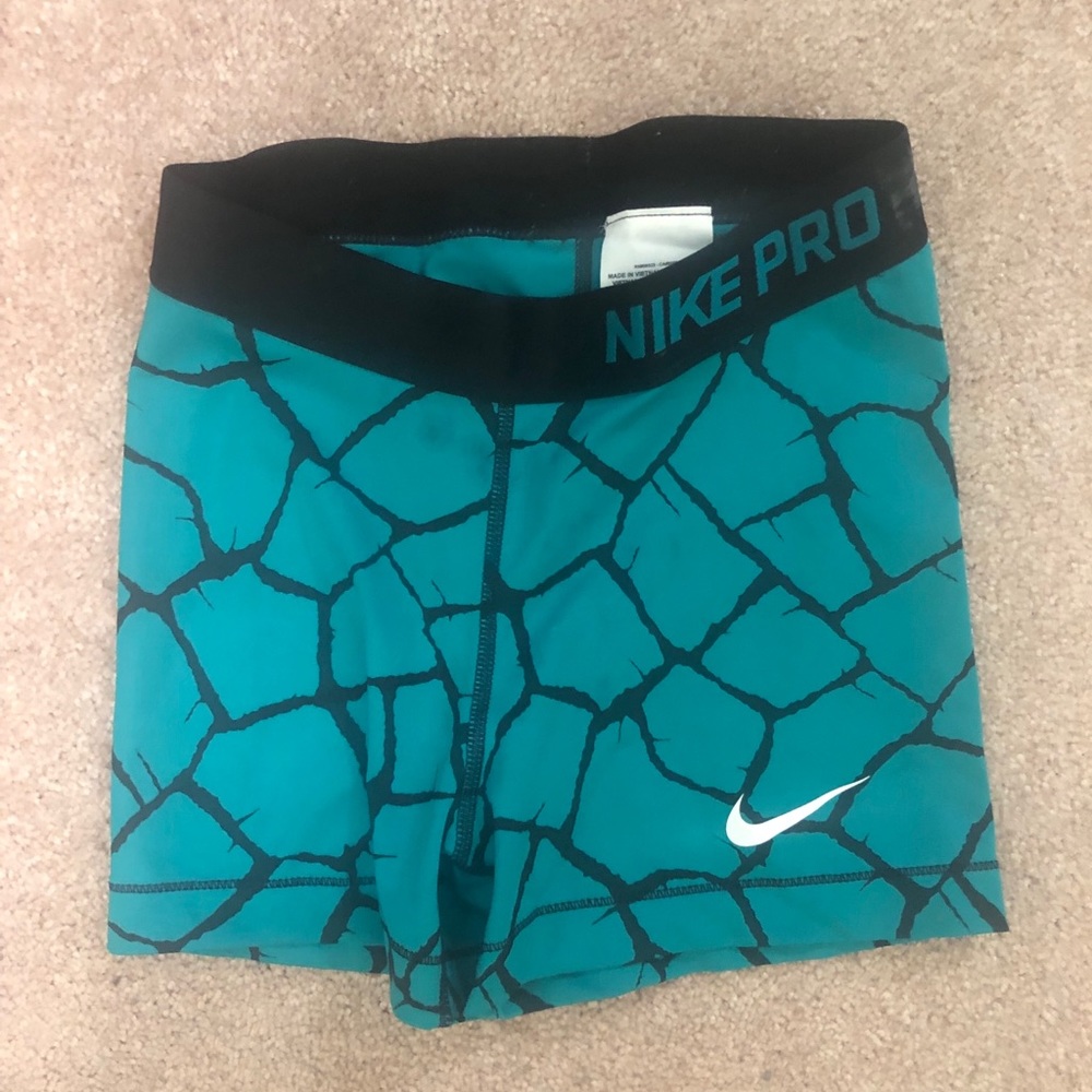Nike pro 3 in spandex